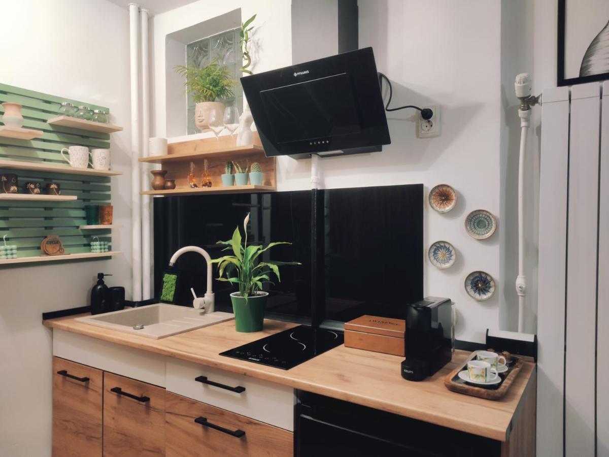 Green Art Studio Old Town Бухарест Экстерьер фото